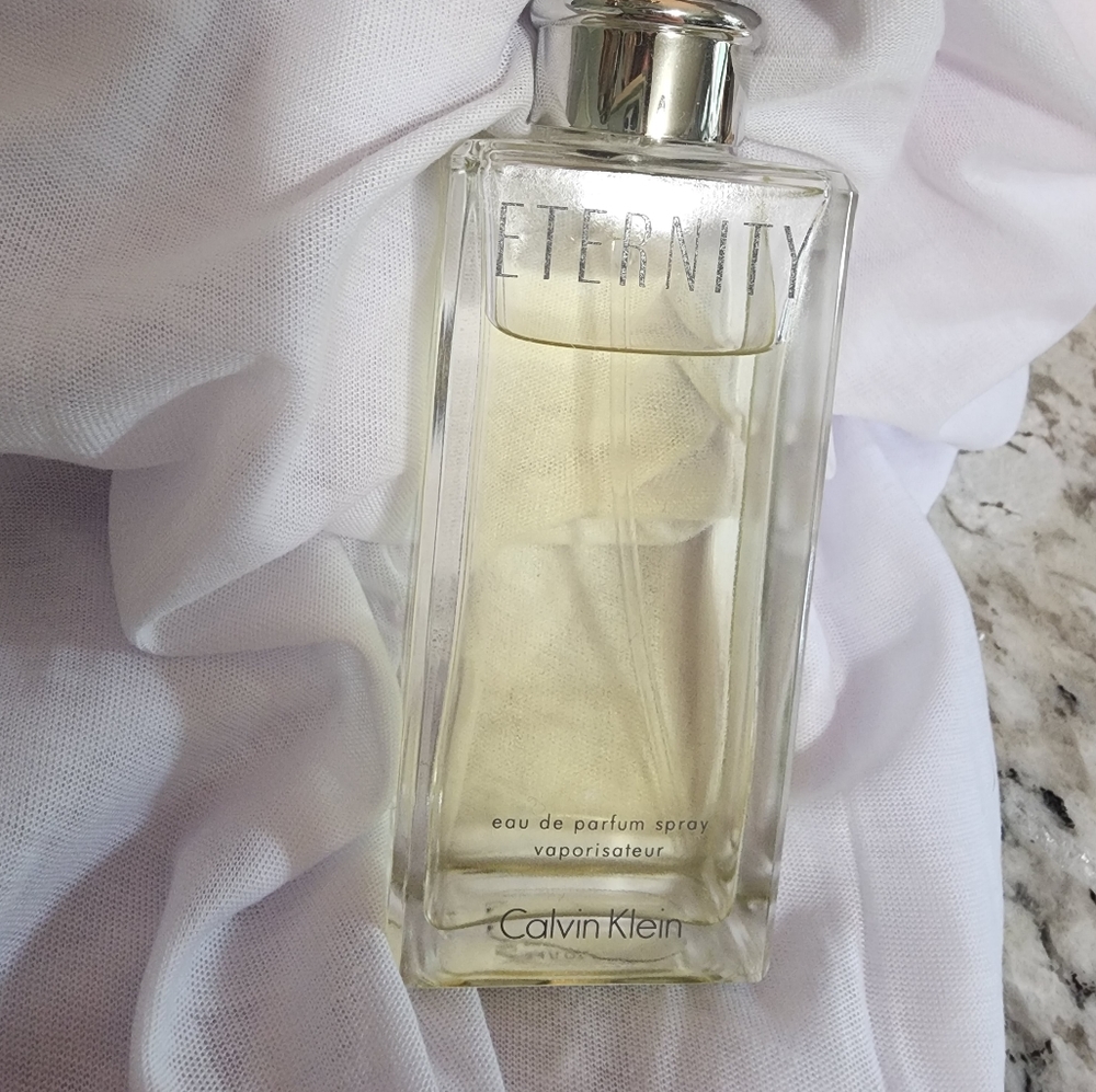 Calvin Klein Eternity perfume